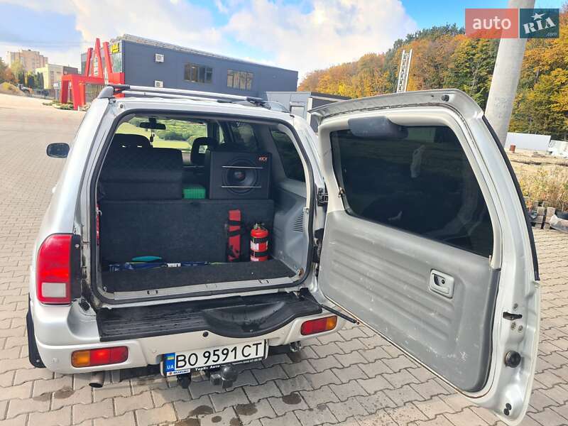 Внедорожник / Кроссовер Suzuki Grand Vitara 2005 в Тернополе фото 5 Внедорожник / Кроссовер Suzuki Grand Vitara 2005 в Тернополе