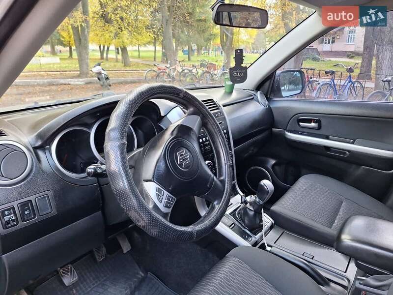 Внедорожник / Кроссовер Suzuki Grand Vitara 2013 в Брацлаве фото 9 Внедорожник / Кроссовер Suzuki Grand Vitara 2013 в Брацлаве