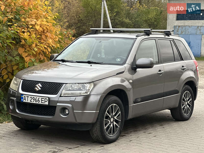 Позашляховик / Кросовер Suzuki Grand Vitara 2006 в Коломиї
