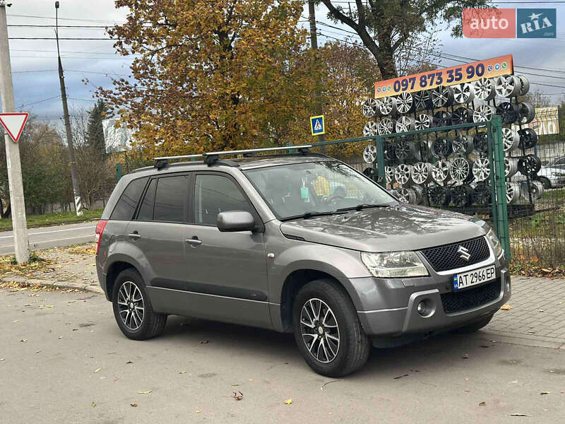 Позашляховик / Кросовер Suzuki Grand Vitara 2006 в Коломиї