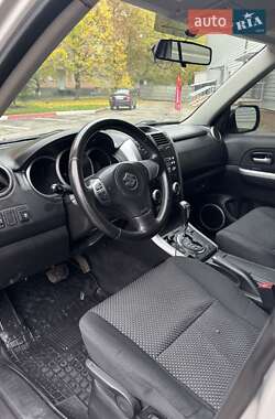 Внедорожник / Кроссовер Suzuki Grand Vitara 2006 в  фото 3 Внедорожник / Кроссовер Suzuki Grand Vitara 2006 в
