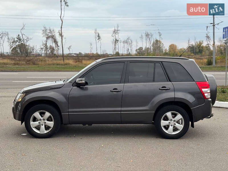 Внедорожник / Кроссовер Suzuki Grand Vitara 2010 в Харькове фото 5 Внедорожник / Кроссовер Suzuki Grand Vitara 2010 в Харькове