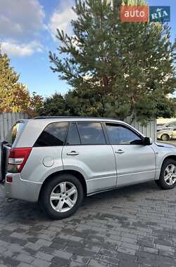 Внедорожник / Кроссовер Suzuki Grand Vitara 2005 в 