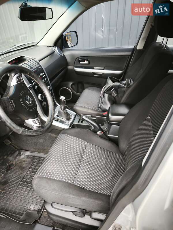 Внедорожник / Кроссовер Suzuki Grand Vitara 2007 в Хмельницком