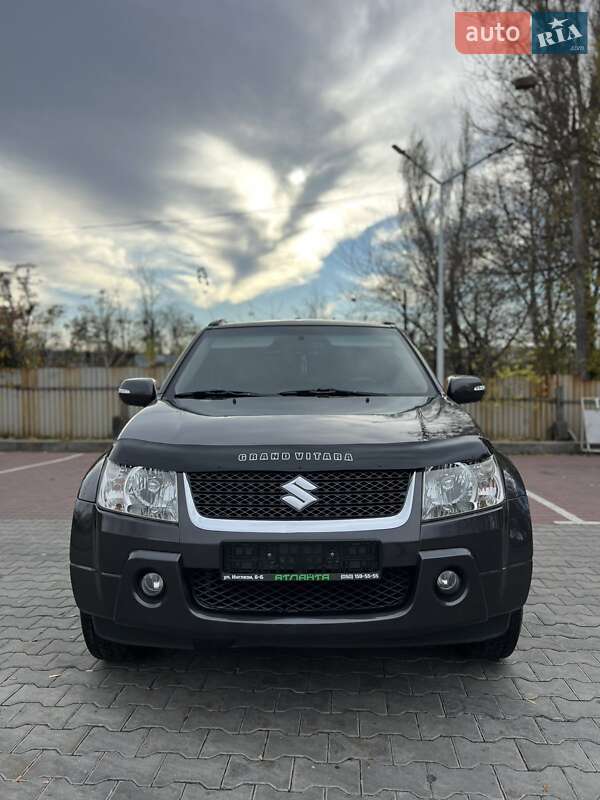 Внедорожник / Кроссовер Suzuki Grand Vitara 2009 в Виннице