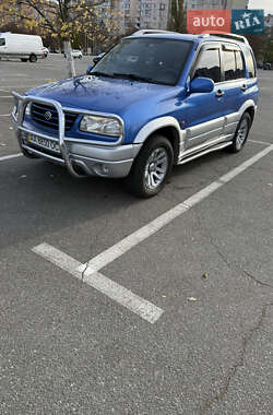 Позашляховик / Кросовер Suzuki Grand Vitara 2003 в Києві