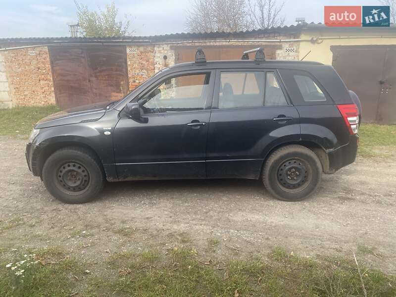 Позашляховик / Кросовер Suzuki Grand Vitara 2007 в Житомирі