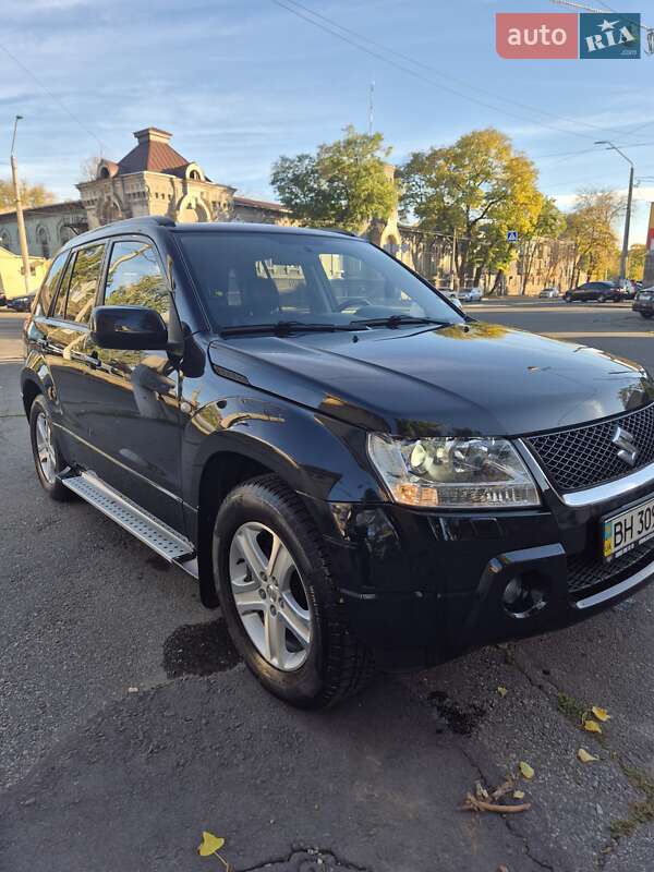 Внедорожник / Кроссовер Suzuki Grand Vitara 2006 в Раздельной