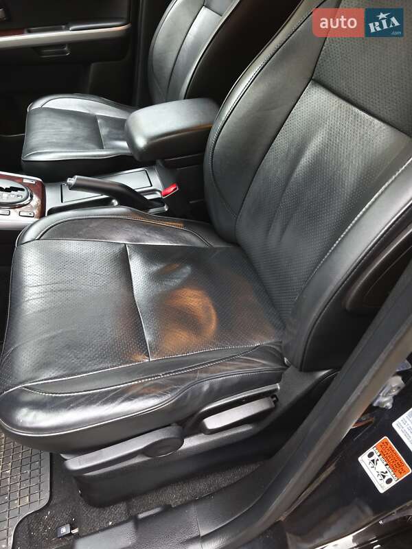 Внедорожник / Кроссовер Suzuki Grand Vitara 2006 в Раздельной