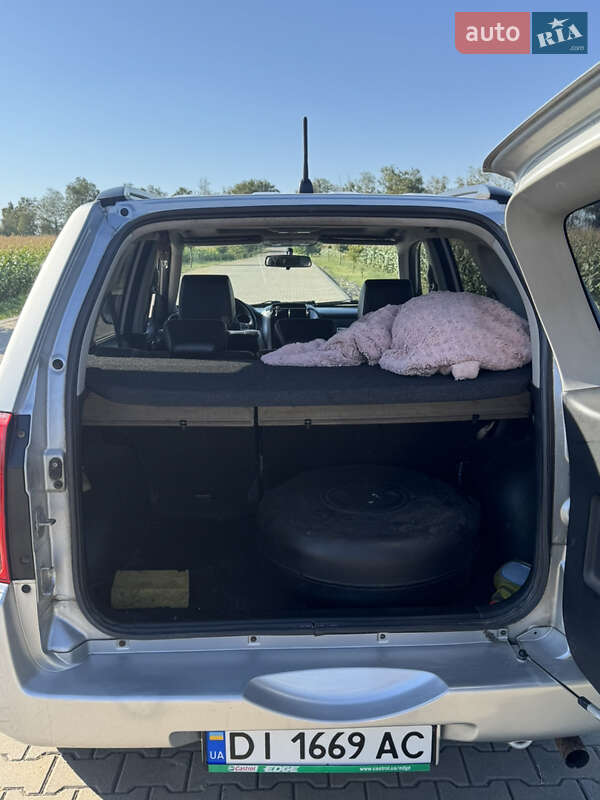 Внедорожник / Кроссовер Suzuki Grand Vitara 2006 в Липовце фото 7 Внедорожник / Кроссовер Suzuki Grand Vitara 2006 в Липовце