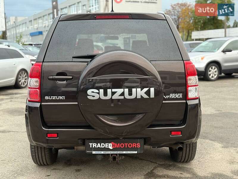 Внедорожник / Кроссовер Suzuki Grand Vitara 2016 в Киеве