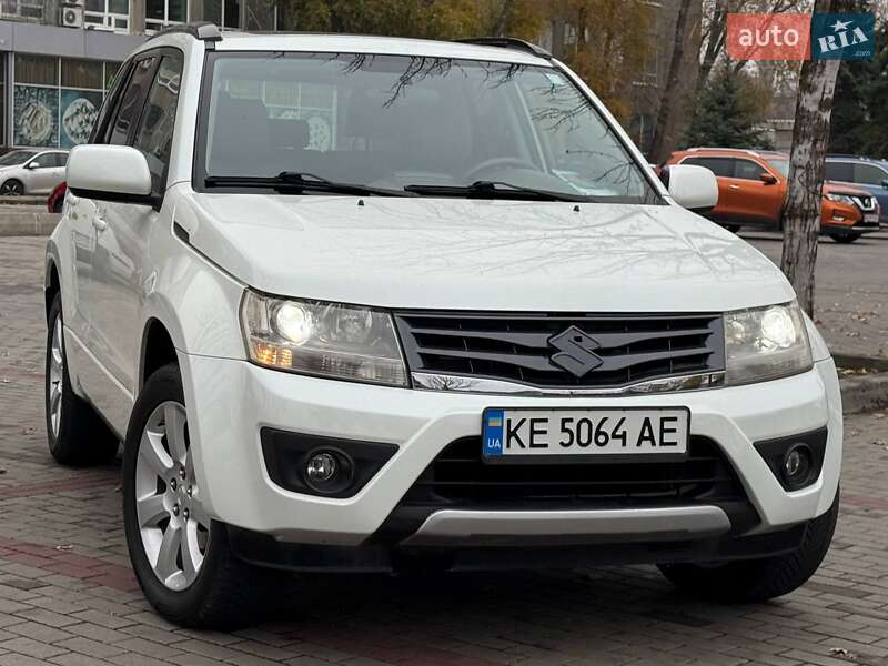 Позашляховик / Кросовер Suzuki Grand Vitara 2012 в Дніпрі