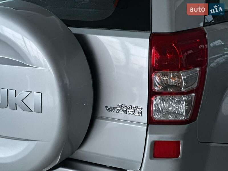 Внедорожник / Кроссовер Suzuki Grand Vitara 2008 в Одессе фото 9 Внедорожник / Кроссовер Suzuki Grand Vitara 2008 в Одессе