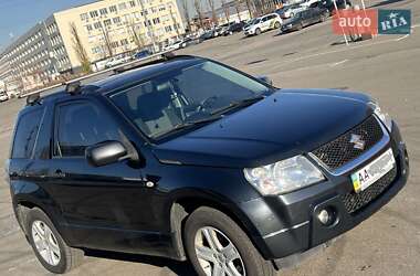 Внедорожник / Кроссовер Suzuki Grand Vitara 2007 в Киеве