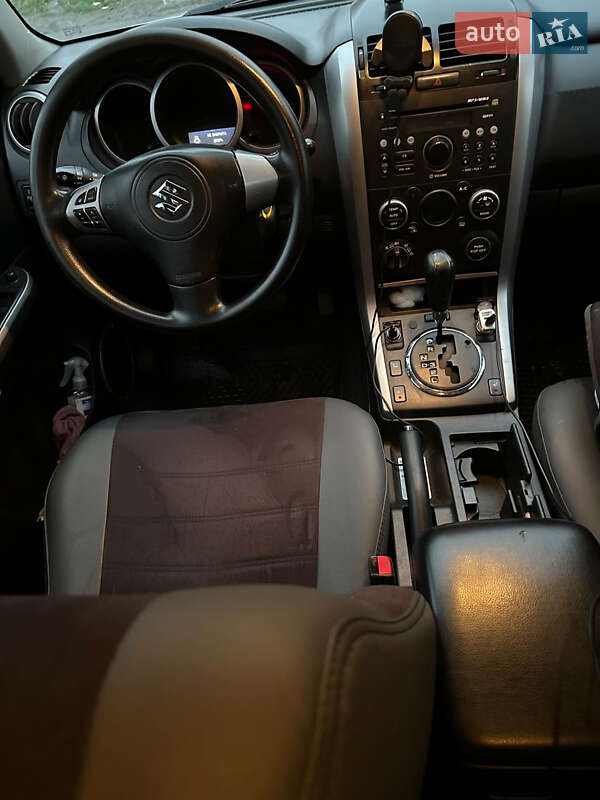 Внедорожник / Кроссовер Suzuki Grand Vitara 2010 в Виннице