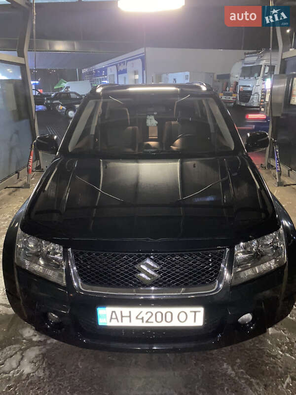 Внедорожник / Кроссовер Suzuki Grand Vitara 2008 в Киеве