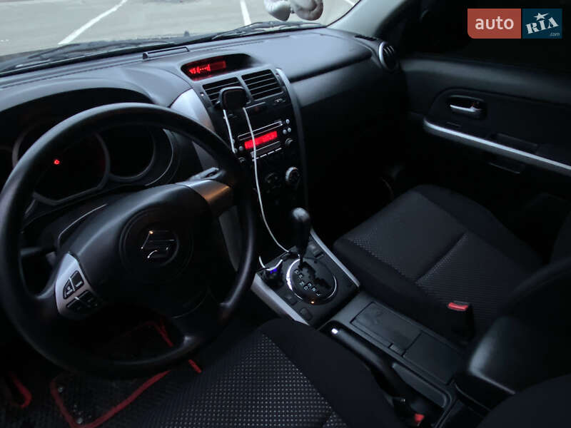 Внедорожник / Кроссовер Suzuki Grand Vitara 2008 в Киеве