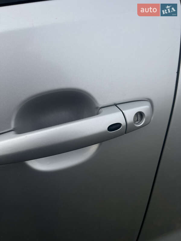 Внедорожник / Кроссовер Suzuki Grand Vitara 2008 в Днепре