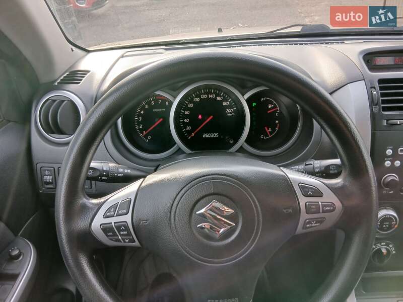 Позашляховик / Кросовер Suzuki Grand Vitara 2006 в Києві фото 16 Позашляховик / Кросовер Suzuki Grand Vitara 2006 в Києві
