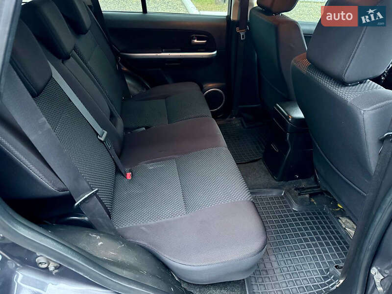 Внедорожник / Кроссовер Suzuki Grand Vitara 2010 в Харькове