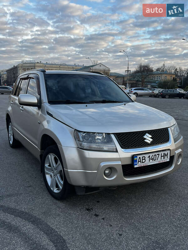 Внедорожник / Кроссовер Suzuki Grand Vitara 2007 в Харькове