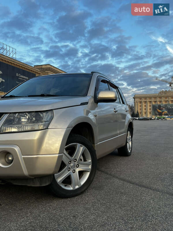 Внедорожник / Кроссовер Suzuki Grand Vitara 2007 в Харькове