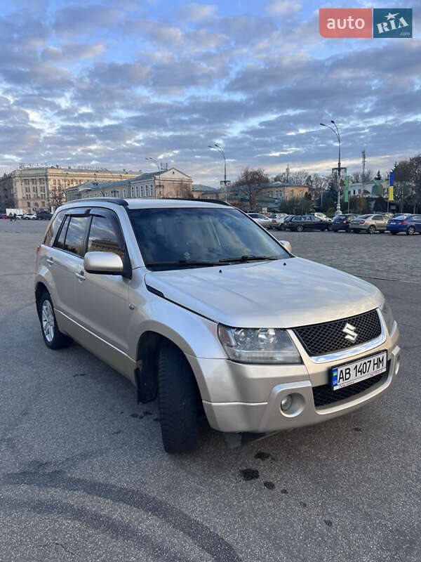 Внедорожник / Кроссовер Suzuki Grand Vitara 2007 в Харькове