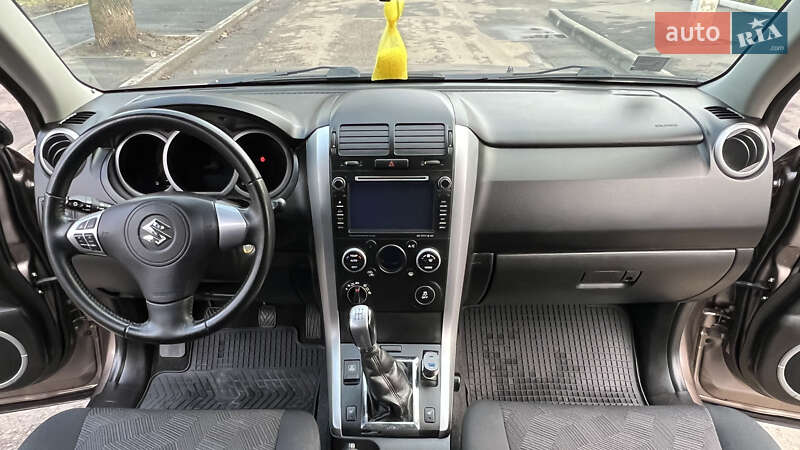 Внедорожник / Кроссовер Suzuki Grand Vitara 2016 в Харькове