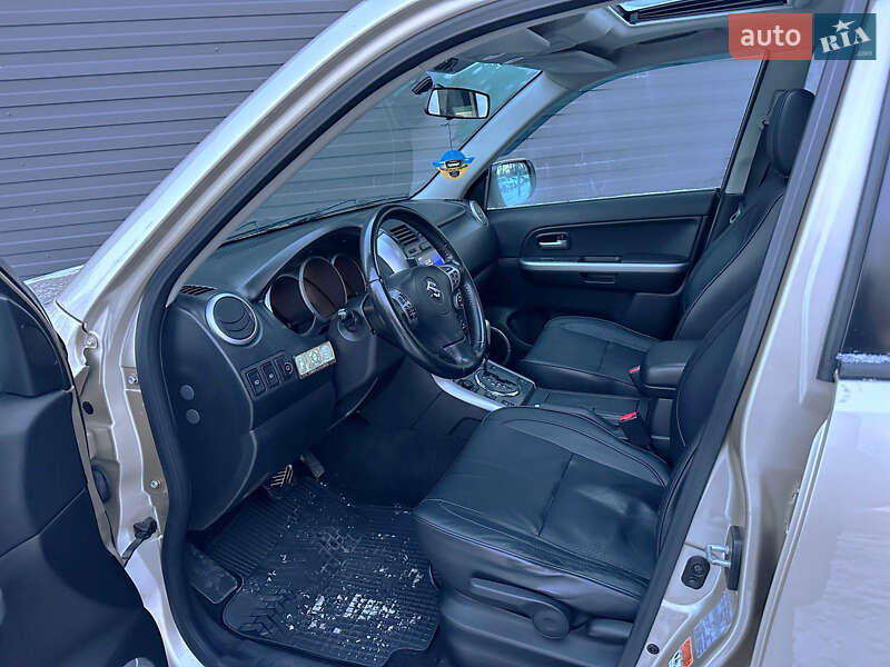 Внедорожник / Кроссовер Suzuki Grand Vitara 2008 в Каменском