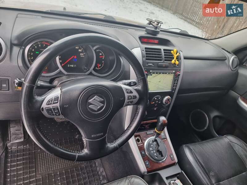 Внедорожник / Кроссовер Suzuki Grand Vitara 2006 в Тараще