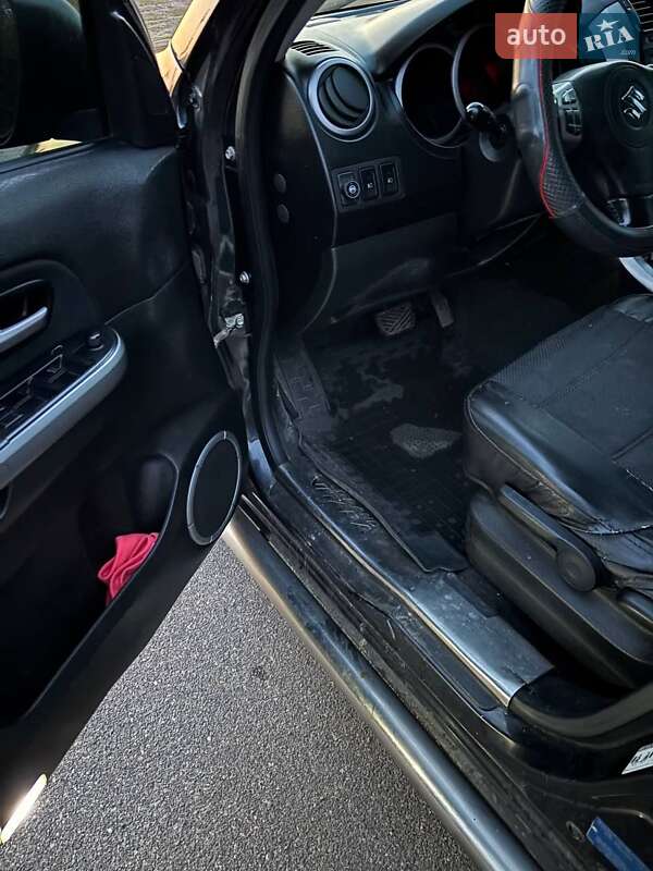 Позашляховик / Кросовер Suzuki Grand Vitara 2007 в Коростені