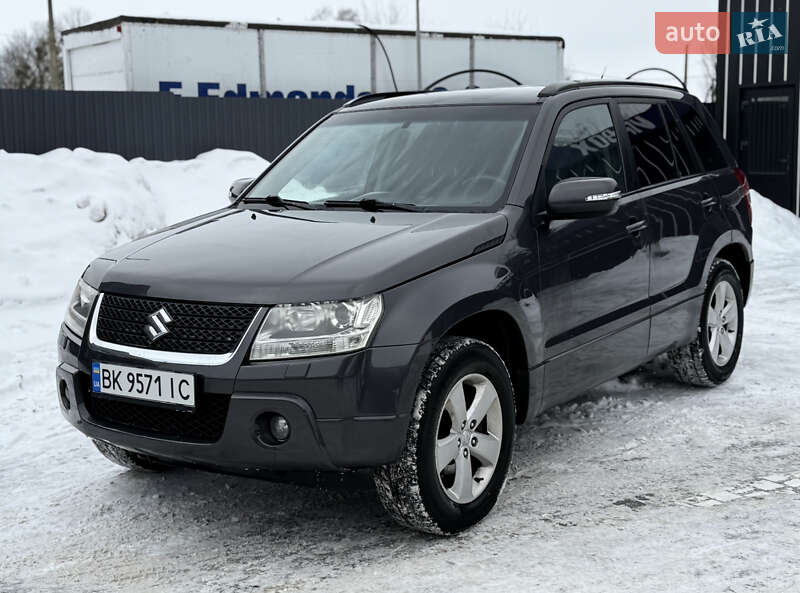 Suzuki Grand Vitara 2011 Suzuki Grand Vitara 2011