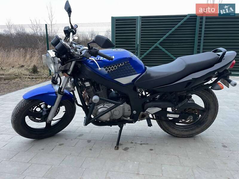Мотоцикл Без обтікачів (Naked bike) Suzuki GS 500 2005 в Львові