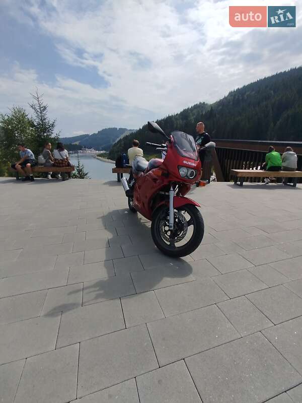 Suzuki GS 500 1998
