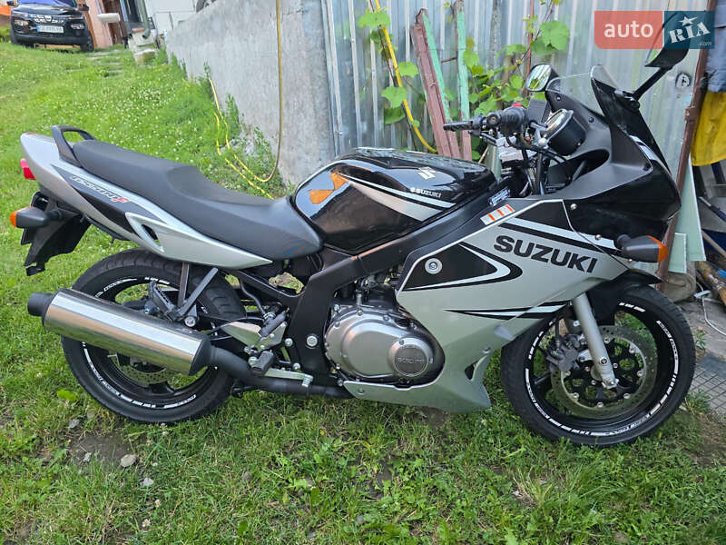 Мотоцикл Спорт-туризм Suzuki GS 500 2007 в Черновцах фото Мотоцикл Спорт-туризм Suzuki GS 500 2007 в Черновцах