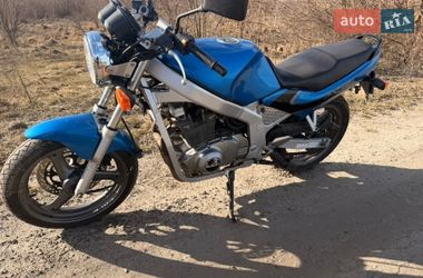 Мотоцикл Спорт-туризм Suzuki GS 500 2002 в Калуші