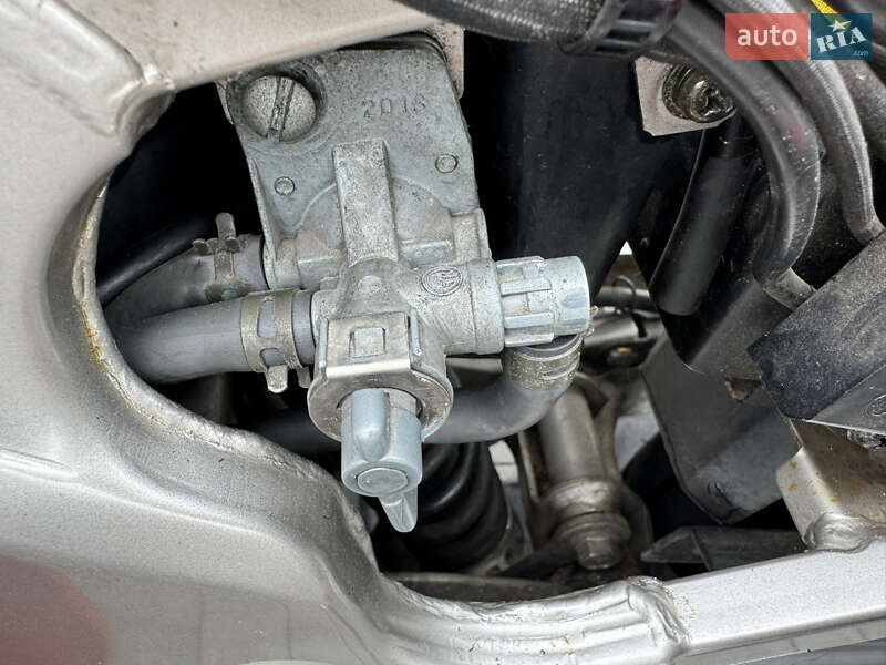 Спортбайк Suzuki GS 500E 1993 в Києві
