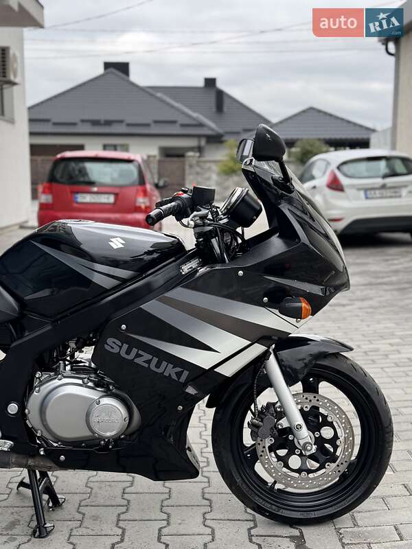 Мотоцикл Спорт-туризм Suzuki GS 500F 2006 в Ровно