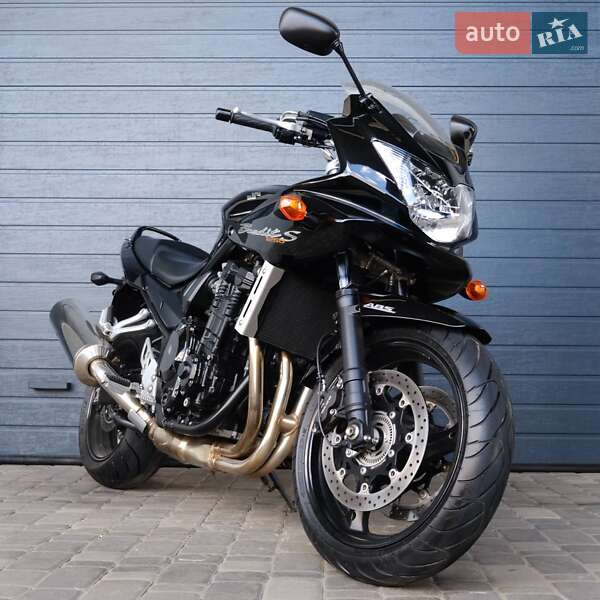 Мотоцикл Круизер Suzuki GSF 1250S 2010 в 