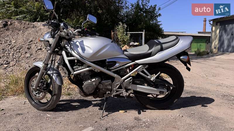Мотоцикл Без обтекателей (Naked bike) Suzuki GSF 250 Bandit 1998 в Николаеве