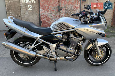 Мотоцикл Спорт-туризм Suzuki GSF 600 Bandit S 2002 в 