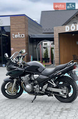 Мотоцикл Классік Suzuki GSF 600 Bandit S 2001 в 