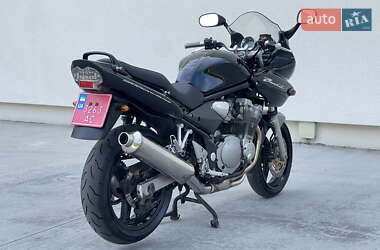 Мотоцикл Спорт-туризм Suzuki GSF 600 Bandit S 2001 в 