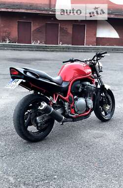 Мотоцикл Классік Suzuki GSF 600 Bandit 1999 в 