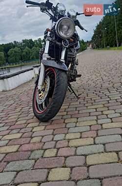 Мотоцикл Без обтекателей (Naked bike) Suzuki GSF 600 Bandit 1999 в 