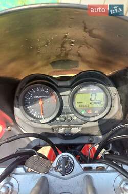 Мотоцикл Спорт-туризм Suzuki GSF 650 Bandit 2005 в 