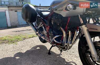 Мотоцикл Спорт-туризм Suzuki GSF 650 Bandit 2006 в  фото 9 Мотоцикл Спорт-туризм Suzuki GSF 650 Bandit 2006 в