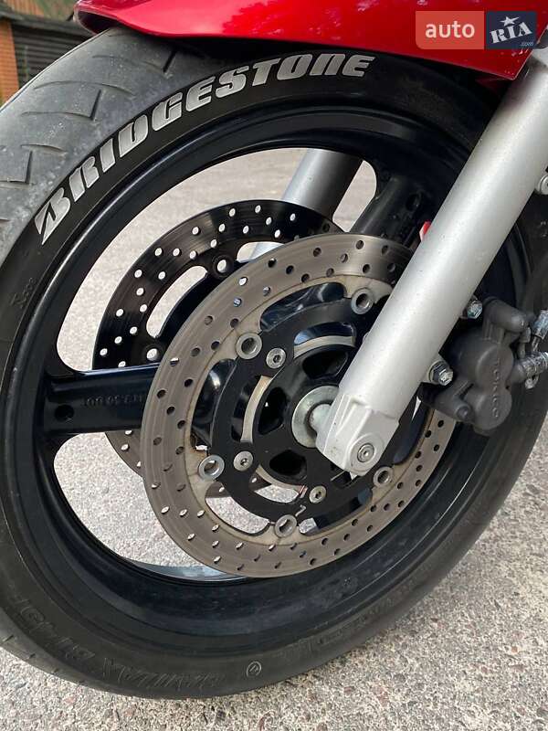 Мотоцикл Без обтекателей (Naked bike) Suzuki GSF 650 Bandit 2006 в Вараше