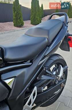 Мотоцикл Спорт-туризм Suzuki GSF 650 Bandit 2011 в 