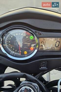 Мотоцикл Спорт-туризм Suzuki GSF 650 Bandit 2011 в 